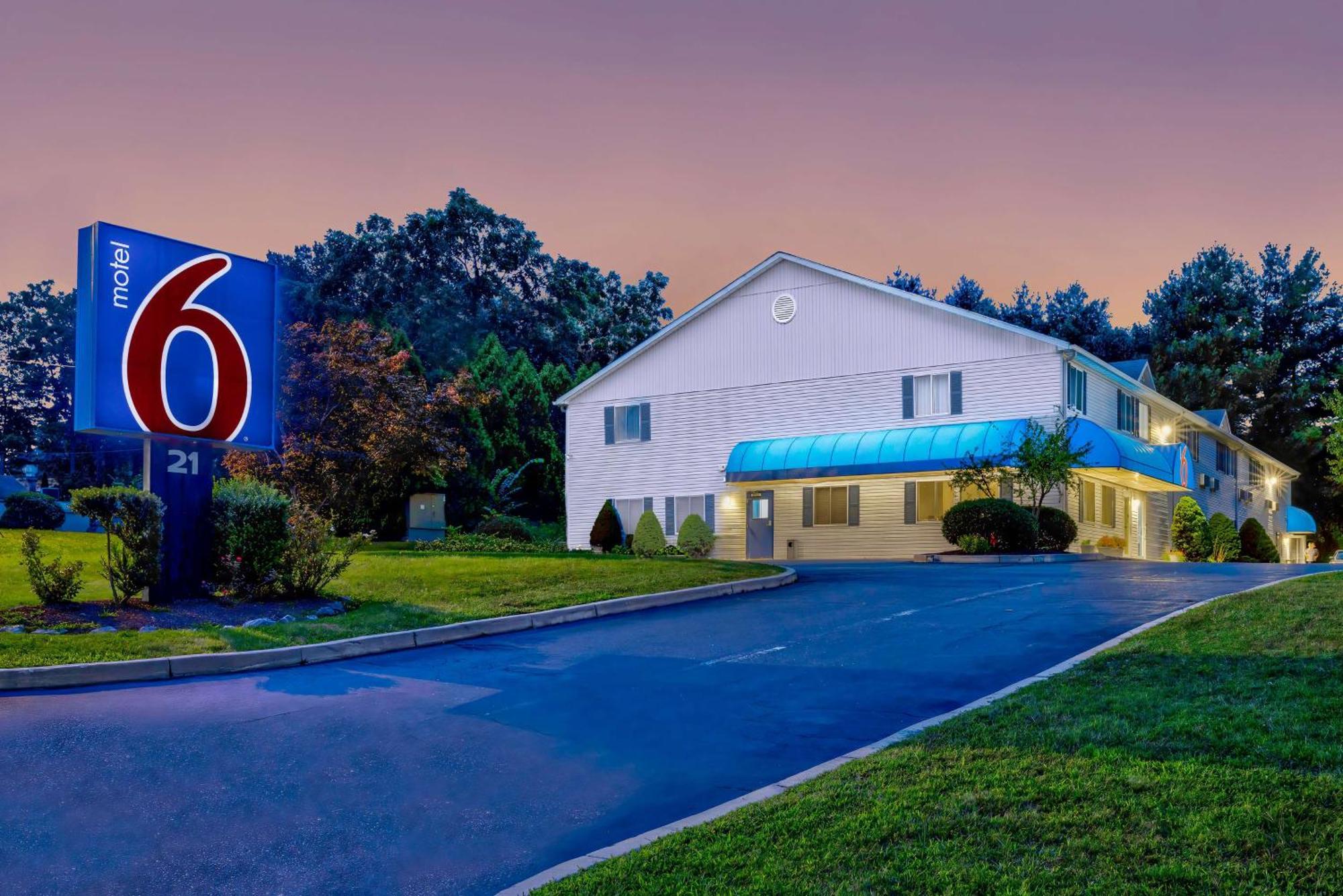 Motel 6 Bethel, Ct - Danbury Exterior photo